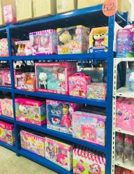 -逝水玩具折扣店