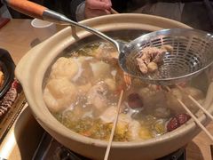 -邹开喜·炭炉鸡煲·海鲜火锅(虹口足球场店)