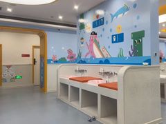 -戊辰亲子游泳俱乐部