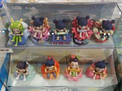 -泡泡玛特POPMART(国金街店)
