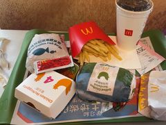 -麦当劳(虹梅路地铁站店)