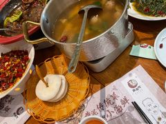 -黄泥岗·地道湖北菜(奥特莱斯店)