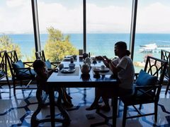 -蜈支洲岛珊瑚酒店临海阁中餐厅