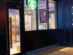 门面-星巴克(苏州诚品店)