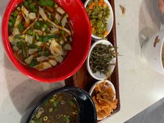 -乡党臊子面(丰庆公园店)