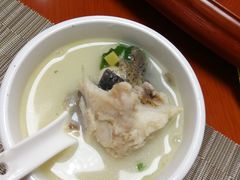 -雪野鱼头大王邢府公老店(雪野湖店)