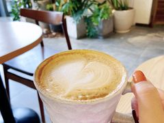 -Dinoo 片场咖啡(酒仙桥店)