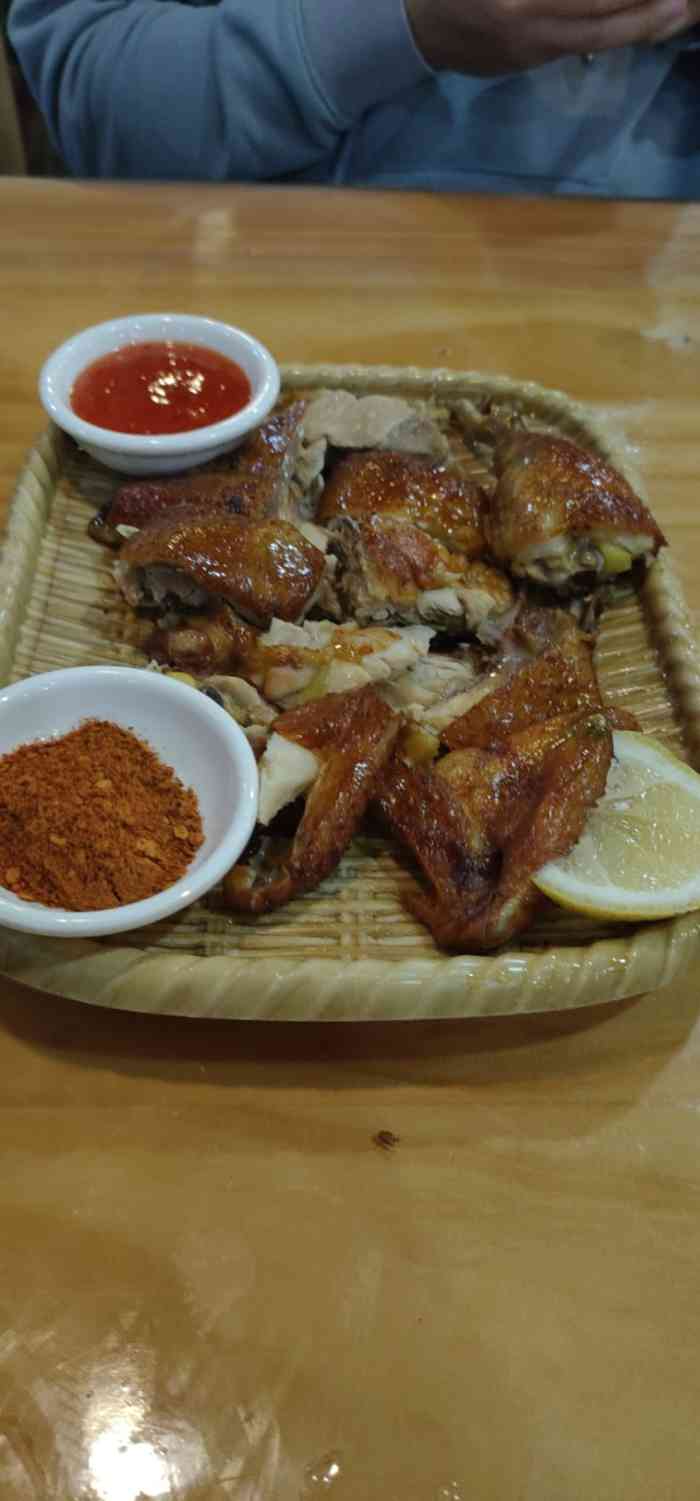 博之味格格荔枝木烤鸡烧烤-"今天第一次去!老板特别热情!