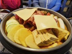 -七星布车休闲料理店