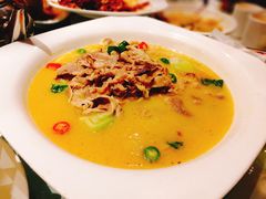 老城酸汤肥牛-城南往事济南风味主题餐厅(东环店)