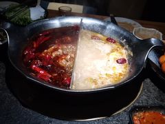 -湊湊火锅·茶憩(新中关购物中心店)