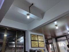 -建国蚵煎蚵面