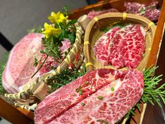 -山川小町·极番烧肉(新地假日广场店)