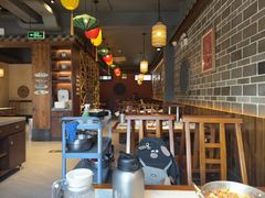 -湘西小馆(滨河路店)