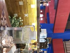 -静香HOUSE·全时段融合餐厅(七星欢乐颂店)