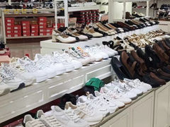 -云柏鞋业(十里堡店)