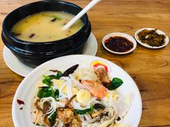 风花雪月过桥米线-双桥园·云南过桥米线(古城南门店)