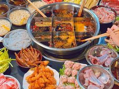 -邓莽子老火锅(中兴路总店)