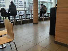 -麦当劳(虹梅路地铁站店)