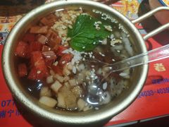 -贤合庄卤味火锅(安吉万达店)