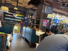 -领鲜活海鲜榴莲自助火锅(东门店)