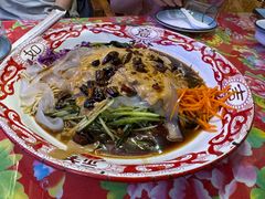 -闯关东东北农家菜(崂山石老人店)