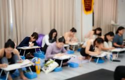 -亚太瑜伽普拉提学院