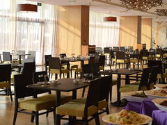 大堂-新地酒店-湖畔自助餐厅