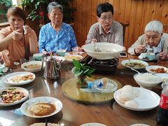 -芦茨金富饭庄·25年老字号·专做稻草鸡