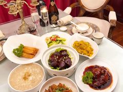 -滩外滩·本帮江浙菜(新天地店)