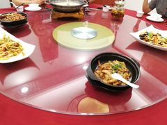 -东馆和天下特色餐饮(工农店)