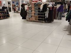 -优衣库(红谷滩万达店)