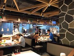大堂-汉金城海鲜烤肉自助百汇(威海威高广场店)
