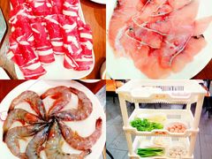 -鲜入围煮花胶鸡海鲜火锅