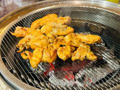 -围炉肉舍•炭烤活鳗•丹东海鲜烤肉(步行街店)