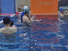 -戊辰亲子游泳俱乐部