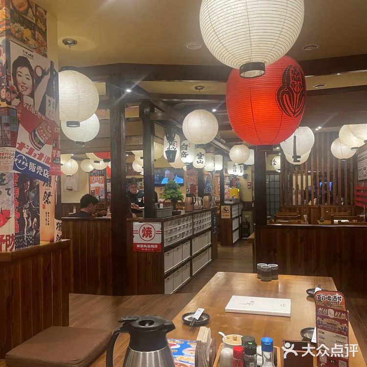 🥘烤肉火锅：舌尖热辣与鲜香的碰撞🎉