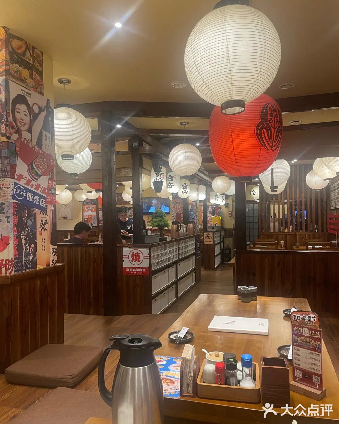 🥘烤肉火锅:舌尖热辣与鲜香的碰撞🎉