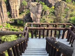 -广州莲花山旅游区