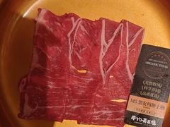 -牛YO寿喜烧·铁板烧和牛火锅自助(市府恒隆店)
