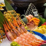 朝天门江景尽收眼底，重庆氛围感日料来啦