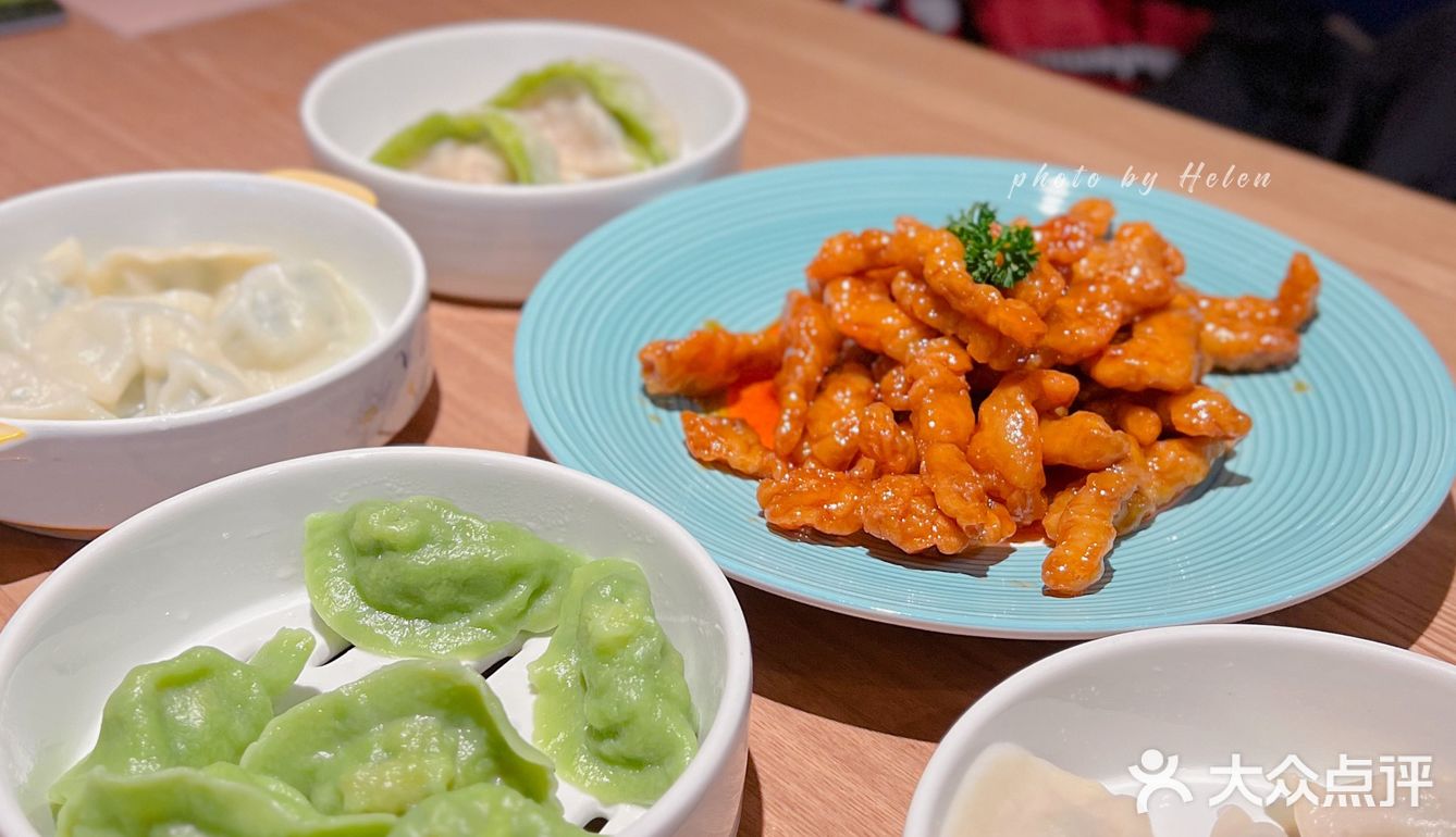 不知道过节吃啥就吃饺子🥟准没错[亲亲]