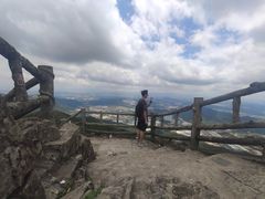 -银瓶嘴森林公园