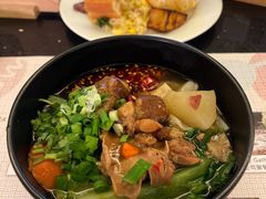 -广州花都皇冠假日酒店
