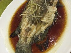 -顺峰渔港中国人的餐厅