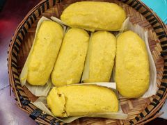 玉米粑粑-蔼若春.传承三十年云南菜(金碧公园店)