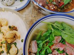 -窄巷口生烫牛肉米线(客村店)