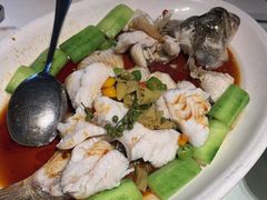 特色鲜花椒淋鲈鱼-简·东山小厨(东山口店)