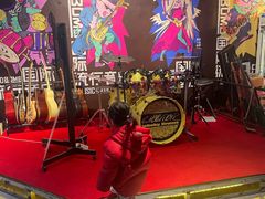 -COCO  BOMB国际流行音乐(爱琴海校区)