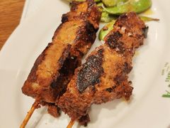 -Tapa Tapa